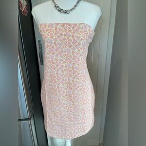 Bp stretch floral strapless dress.nwt. Dress called green Allison floral. Size L